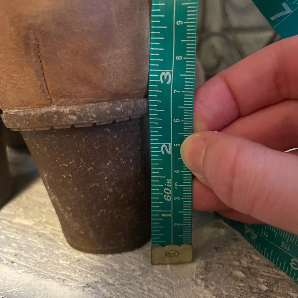 Clarks suede brown ankle boots - Picture 7 of 8